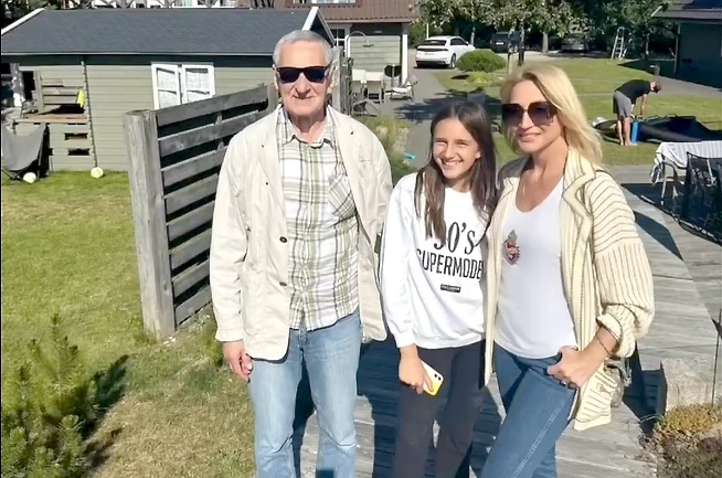 Lietuvietis Mīkols Orbaks bija Krievijas estrādes dīvas Allas Pugačovas pirmais vīrs. Attēlā - Kristina Orbakaite kopā ar tēti Mīkolu un meitu Klaudiju.