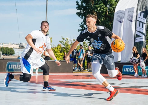 XIV “Krastu mačā” sacentīsies labākās amatieru basketbola komandas; Daugavas labā un kreisā krasta dalībnieku reģistrācija turpinās