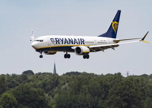 "Ryanair" pilotu streika dēļ Šarleruā lidostā atcelti 96 reisi