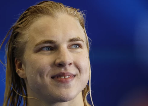 Lietuvas peldētāja Meilutīte pasaules čempionāta pusfinālā sasniedz pasaules rekordu 50 metros brasā 