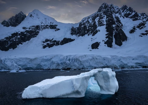 FOTO: šokējoša un biedējoša parādība Antarktikā. Novērota rekordliela jūras ledus kušana