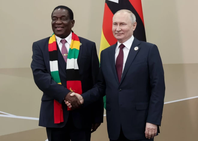 Zimbabve atraida Putina žēlastības dāvanas