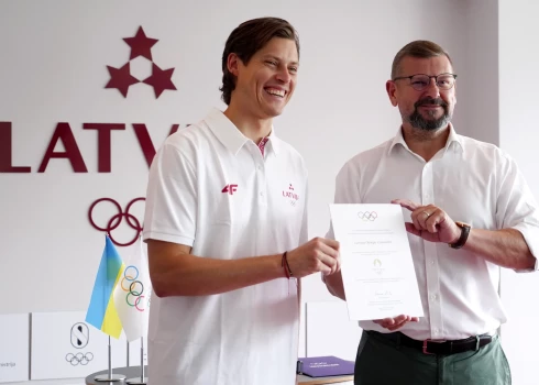 "Фантастическое событие в спортивной жизни": Латвия получила приглашение на Олимпиаду в Париже