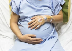 Закрытие родильного отделения в Балви: жители недоумевают, а медики предупреждают об опасности для беременных