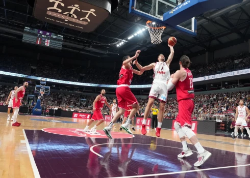 Latvijas basketbola izlase otrajā pārbaudes spēlē pārliecinoši uzvar Gruziju