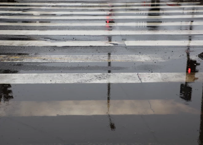 В Риге водитель сбил женщину - от полученных травм она скончалась на месте