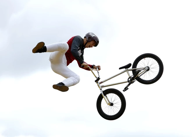 Ernests Zēbolds izcīna 13. vietu pasaules čempionātā BMX frīstailā