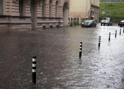 Rīgā joprojām nav plāna, kā nodalīt lietus un sadzīves notekūdeņus