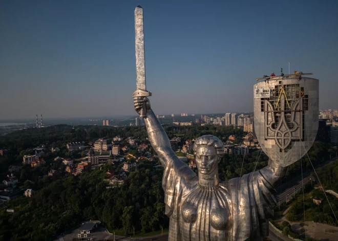 Aiz propagandas priekškara: krievi raud par Džidu, bet lepojas ar Nigēru