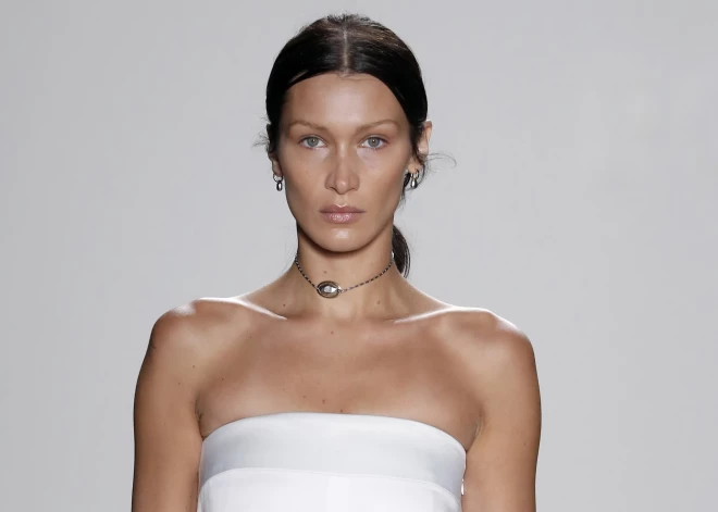 Bella Hadida noliedz baumas par ārstēšanos no atkarības, turpina cīnīties ar Laimas slimību