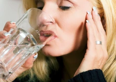 Kas draud tiem, kas nepietiekami daudz dzer ūdeni? Jā, pat priekšlaicīga nāve
