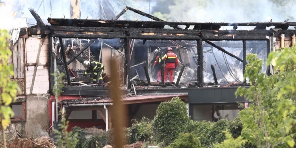 Во Франции 11 человек погибли при пожаре в пансионате для инвалидов