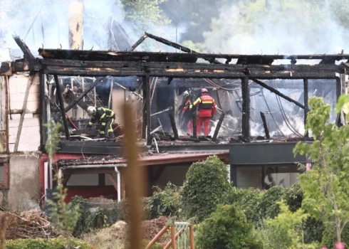 Во Франции 11 человек погибли при пожаре в пансионате для инвалидов