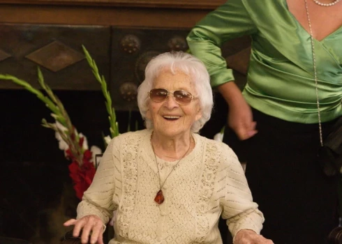 Latviešu aktrise Elvīra Baldiņa atzīmē jau 104. dzimšanas dienu. Sveicam!