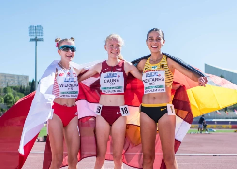 Uzvara un rekords! Agate Caune triumfē 5000 metru skrējienā Eiropas U-20 vieglatlētikas čempionātā
