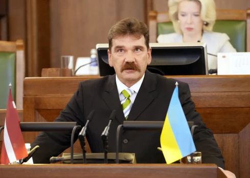 Приходит осознание катастрофы: депутат Сейма уверен, что Евросоюз "затопчет" Латвию за выдворение граждан РФ