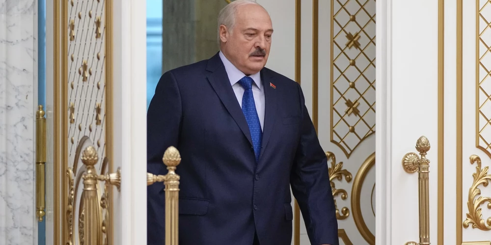 Lukašenko pauž gatavību sarunām ar Poliju