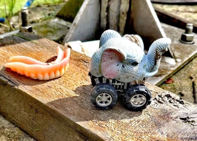 Какие "сокровища" достают в Вентспилсе из канализационных труб?