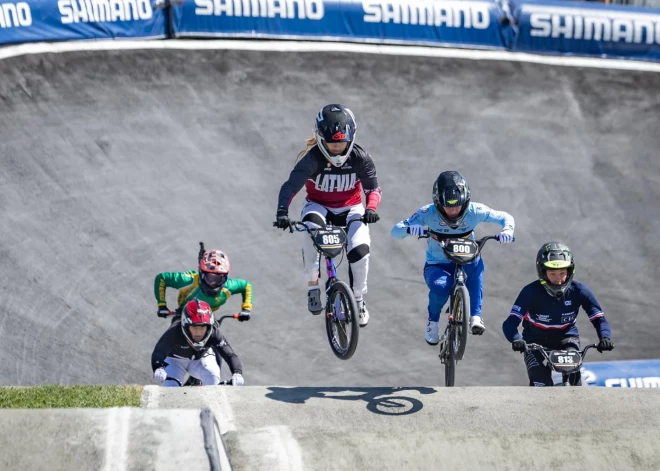 Stūriška izcīna zelta medaļu pasaules junioru čempionātā BMX riteņbraukšanā