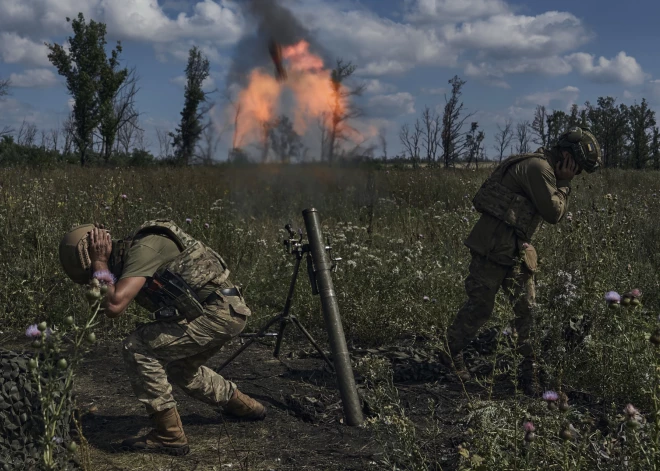 Rietumu līderi zaudē optimismu un sāk domāt par Ukrainas gatavošanu pretuzbrukumam pavasarī