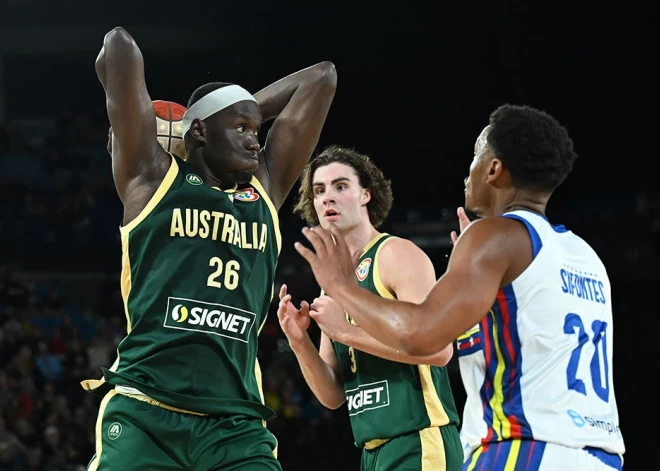 Pārbaudes turnīrā Melburnā uzvaras svin Austrālijas un Brazīlijas basketbolisti