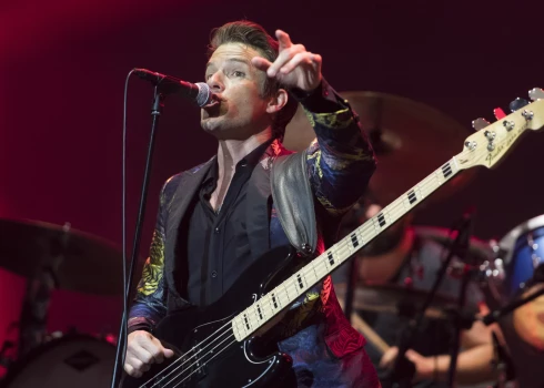 Grupai "The Killers" nākas atvainoties pēc incidenta ar Krievijas pilsoni uzstāšanās laikā Gruzijā