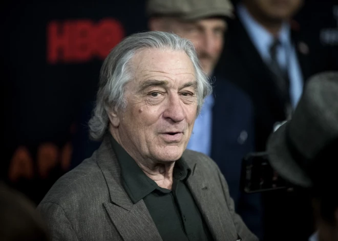 Holivudas zvaigzne Roberts de Niro šodien svin savus 80 - sveicam gaviļnieku!