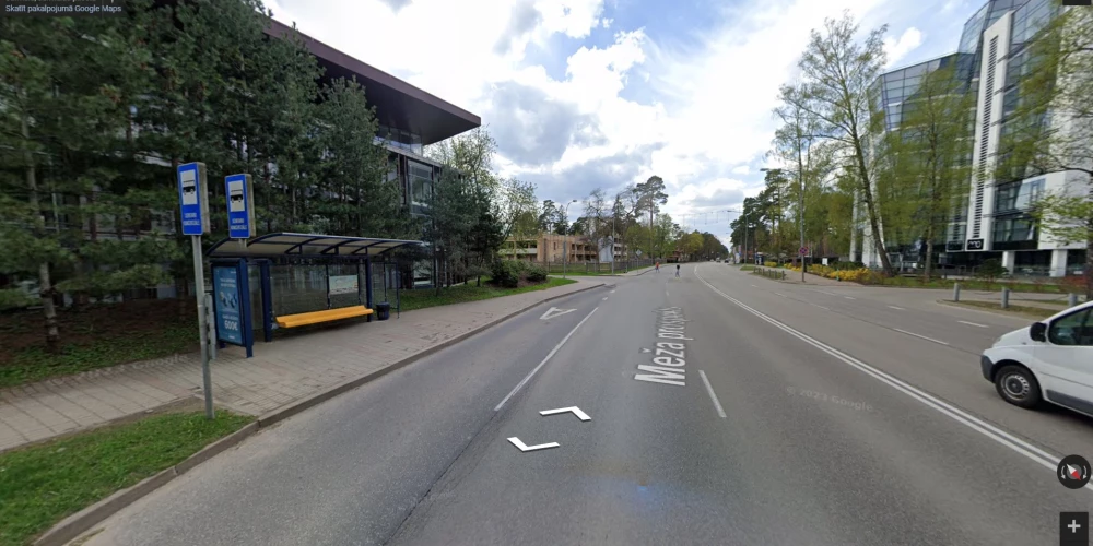 Liktenīgais krustojums Jūrmalā, kur 2018. gada 29. decembra vakarā notika traģēdija.