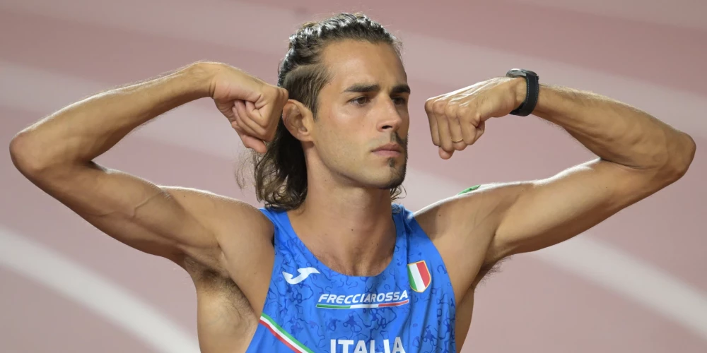 Itālis Tamberi pasaules vieglatlētikas čempionātā uzvar augstlēkšanā