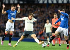 "Rangers" un PSV cīnās neizšķirti UEFA Čempionu līgas izšķirošās kvalifikācijas kārtas pirmajā mačā