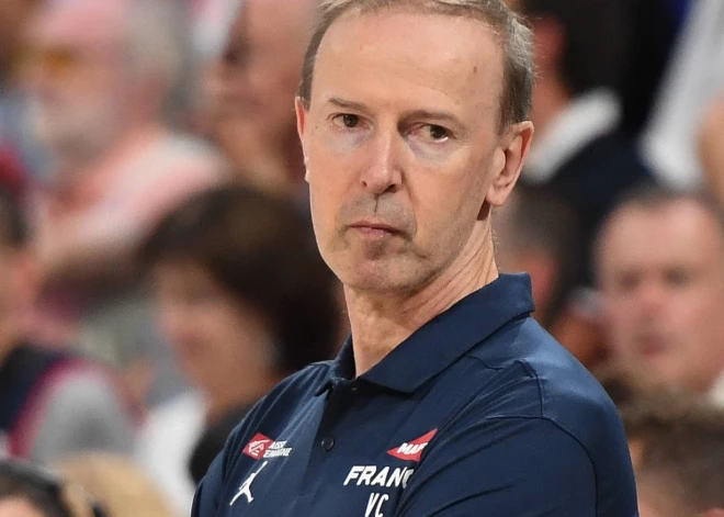 Francijas galvenais treneris Kolē izceļ Latvijas izlases spēju realizēt metienus