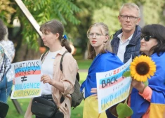 Sanākušos sveica Zemessardzes orķestris, kas izpildīja latviešu un ukraiņu tautasdziesmu motīvus. Tika izpildītas arī Latvijas un Ukrainas himnas.