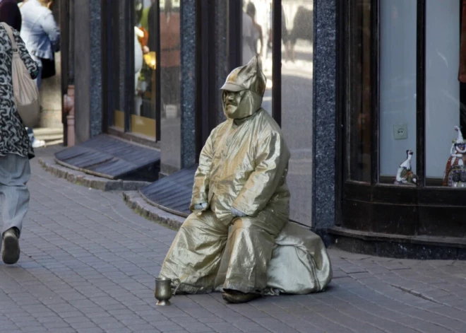 Svin Klaudija Šīfere, svin Māris Bružiks un Aleksandrs Radzevičs - sveicam jubilārus!