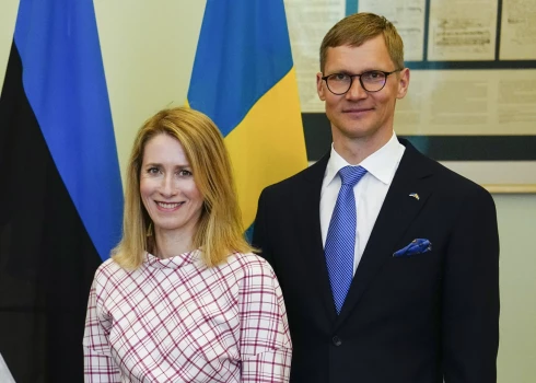 Igaunijas premjeres vīra uzņēmums turpina darbību Krievijā, sankcijas netiekot pārkāptas