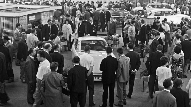 901. modeļa pirmizrāde 1963. gada Frankfurtes autoizstādē.