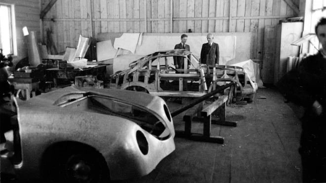 Pirmais Porsche automobilis tapa šādā bijušajā kokzāģētavā.
