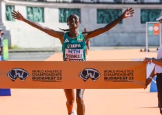 Etiopijas skrējēja Beriso izcīna pasaules čempionāta zeltu maratonā