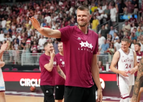 "Francija ir pieredzējusi komanda, kas būs favorīte šajā spēlē, bet mēs tāpat gribam uzvarēt," norāda Kristaps Porziņģis.