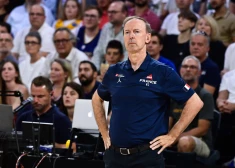 Francijas vīriešu basketbola izlases galvenais treneris Vensāns Kolē.