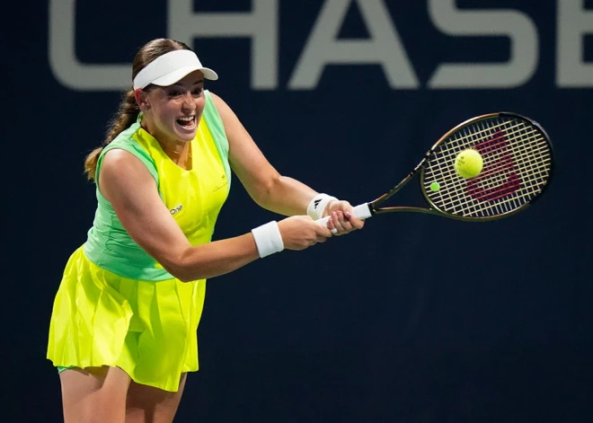 Ostapenko trīs setos pārvar ASV atklātā čempionāta pirmo kārtu