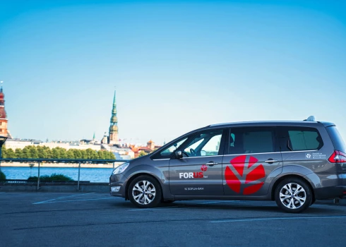 Впервые на рынке Латвии – цену за поездку в приложении Forus определяет сам пассажир