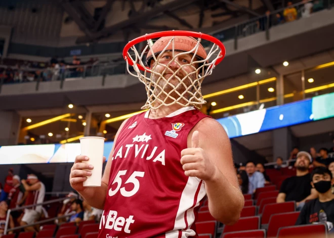 Simtiem eiro dārgas biļetes Manilā, līmeni augstāk basketbolā un zemāk organizācijas ziņā