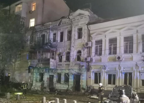 В Подмосковье и Ростове-на-Дону сбили дроны: у домов выбиты окна, один человек ранен