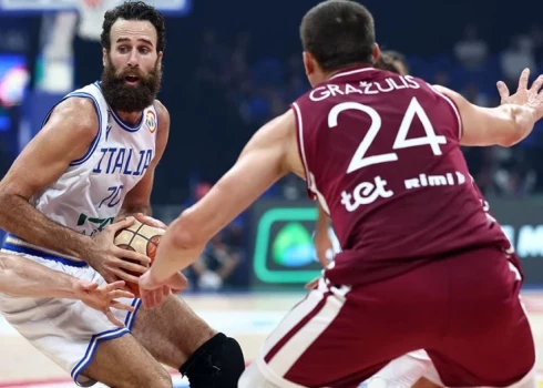 Сборная Латвии по баскетболу обыграла Италию и сразится за пятое место на Кубке мира