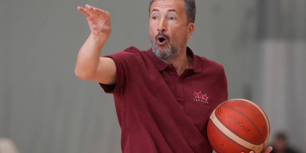 Latvijas vīriešu valstsvienības galvenais treneris Luka Banki