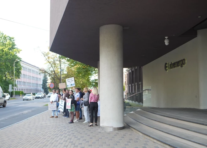 Protests pret "Sadales tīkla" tarifu straujo kāpumu