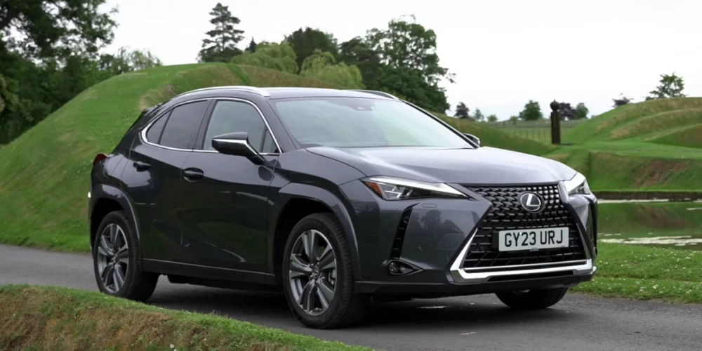 Reizē ar lielāku bateriju "Lexus UX" parādījušies arī citi atjauninājumi.