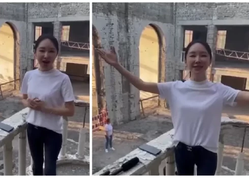 Певица из Китая спела "Катюшу" на руинах драмтеатра в Мариуполе. Украина потребовала объяснений от КНР