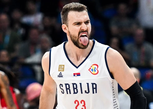 Serbu basketbolists Guduričs uzvaru vēlas veltīt svarīgu iekšējo orgānu zaudējušajam komandas biedram
