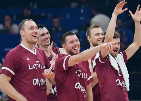 Latvijas basketbolisti dosies cīņā pret lietuviešiem par Pasaules kausa piekto vietu
